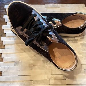 Johnson & Murphy sneakers